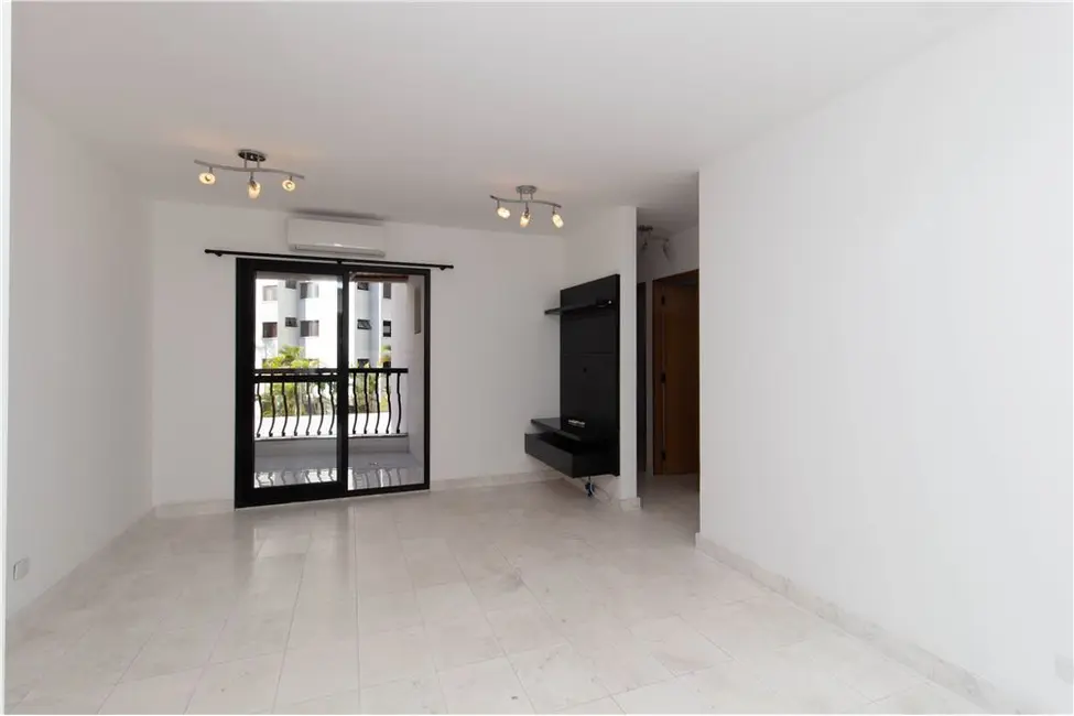 Apartamento com 3 quartos à venda, 93m2 em Moema, São Paulo - SP - imagem 4 Foto 4 de Apartamento com 3 quartos à venda, 93m2 em Moema, São Paulo - SP