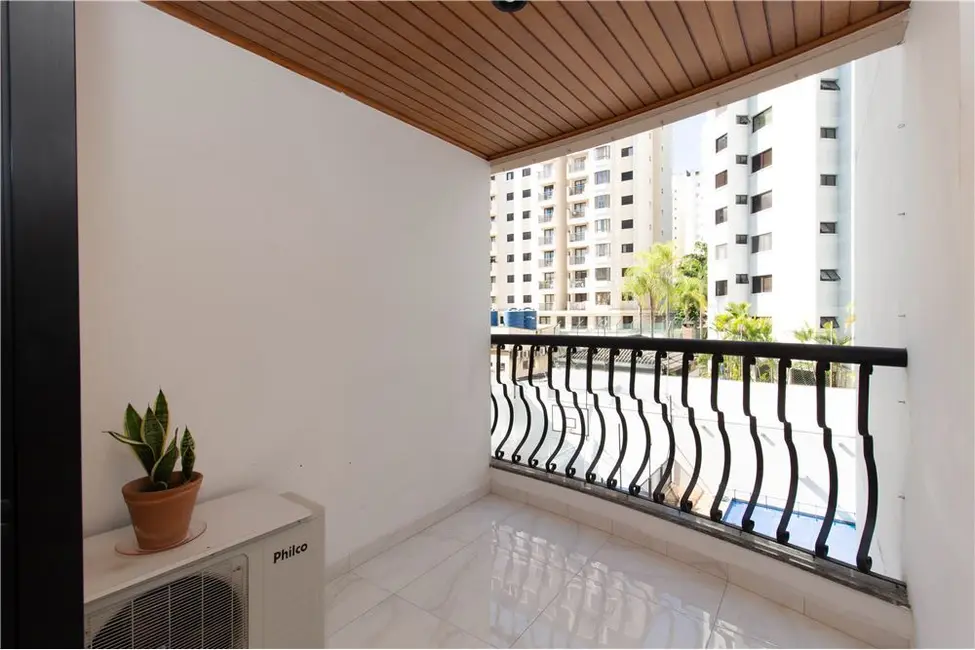 Foto 2 de Apartamento com 3 quartos à venda, 93m2 em Moema, São Paulo - SP