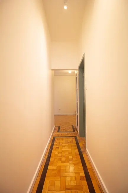 Foto 5 de Apartamento com 2 quartos à venda, 76m2 em Santana, Porto Alegre - RS
