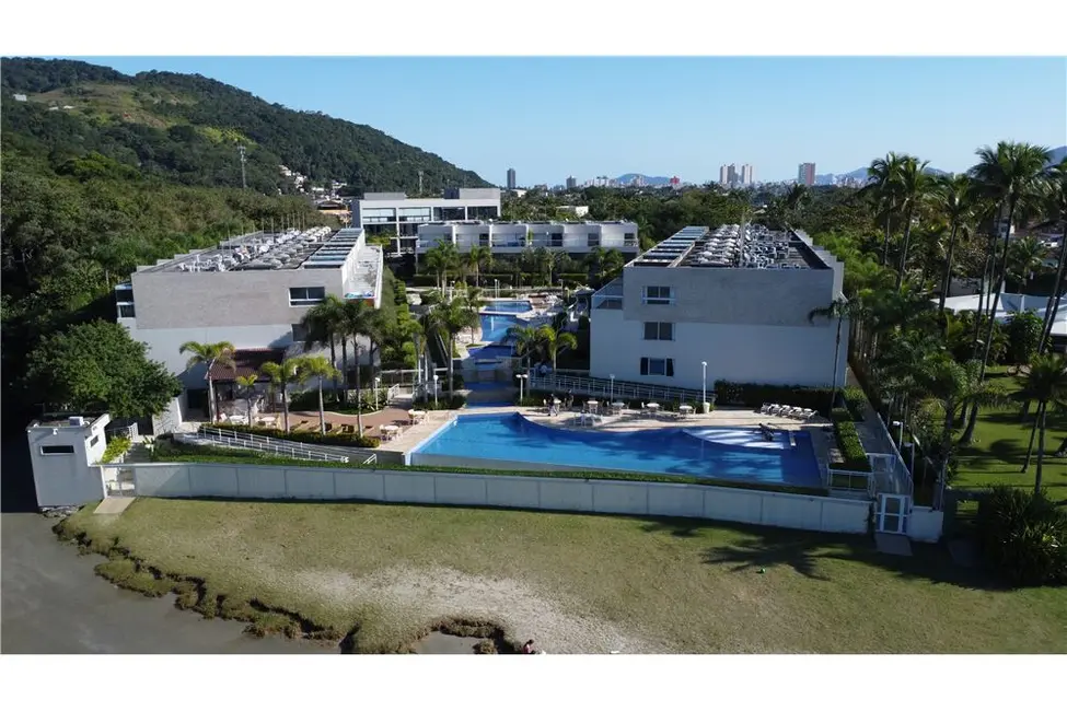 Foto 2 de Casa de Condomínio com 5 quartos à venda, 421m2 em Balneário Praia do Pernambuco, Guaruja - SP