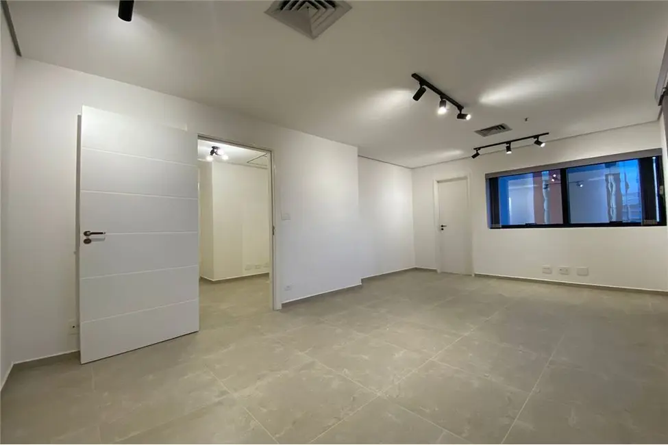 Sala Comercial à venda, 33m2 em Itaim Bibi, São Paulo - SP - imagem 6 Foto 6 de Sala Comercial à venda, 33m2 em Itaim Bibi, São Paulo - SP