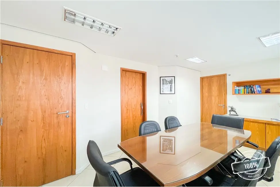 Sala Comercial à venda, 60m2 em Aclimação, São Paulo - SP - imagem 9 Foto 9 de Sala Comercial à venda, 60m2 em Aclimação, São Paulo - SP