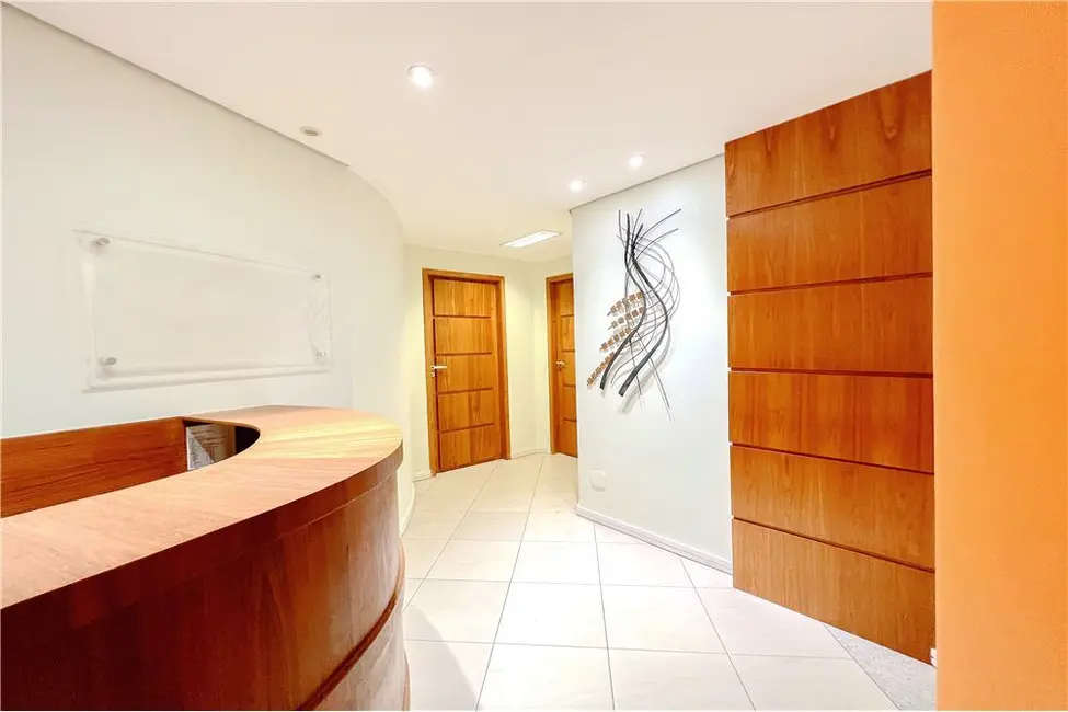 Sala Comercial à venda, 60m2 em Aclimação, São Paulo - SP - imagem 2 Foto 2 de Sala Comercial à venda, 60m2 em Aclimação, São Paulo - SP