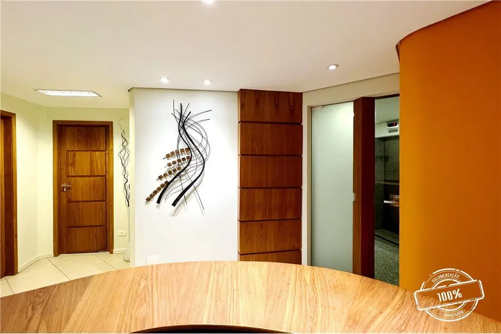 Sala Comercial à venda, 60m2 em Aclimação, São Paulo - SP - imagem 4 Foto 4 de Sala Comercial à venda, 60m2 em Aclimação, São Paulo - SP