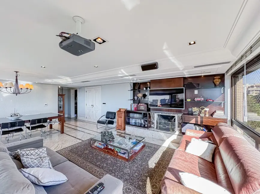 Apartamento com 3 quartos à venda, 174m2 em Bela Vista, Porto Alegre - RS - imagem 4 Foto 4 de Apartamento com 3 quartos à venda, 174m2 em Bela Vista, Porto Alegre - RS