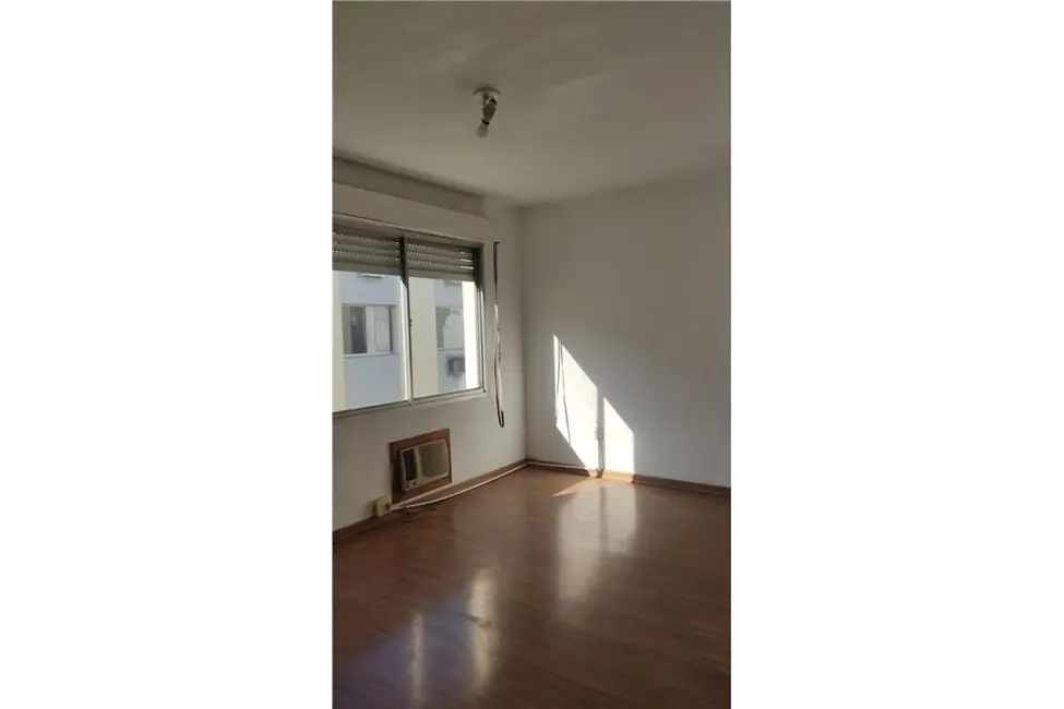 Foto 4 de Apartamento com 2 quartos à venda, 64m2 em Porto Alegre - RS