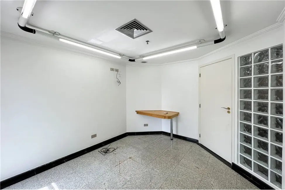 Foto 8 de Loja à venda, 80m2 em Jardim Paulistano, São Paulo - SP