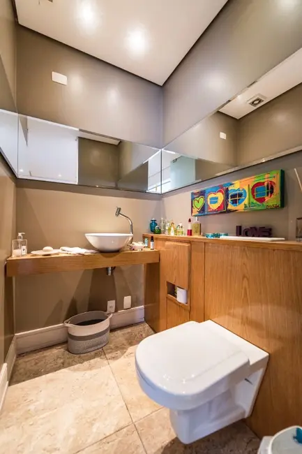 Apartamento com 3 quartos à venda, 250m2 em Higienópolis, São Paulo - SP - imagem 5 Foto 5 de Apartamento com 3 quartos à venda, 250m2 em Higienópolis, São Paulo - SP