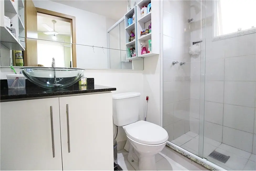 Apartamento com 3 quartos à venda, 68m2 em Jardim Carvalho, Porto Alegre - RS - imagem 9 Foto 9 de Apartamento com 3 quartos à venda, 68m2 em Jardim Carvalho, Porto Alegre - RS