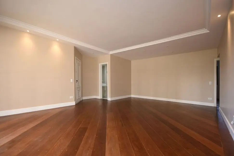 Foto 3 de Apartamento com 4 quartos à venda, 176m2 em Vila Suzana, São Paulo - SP