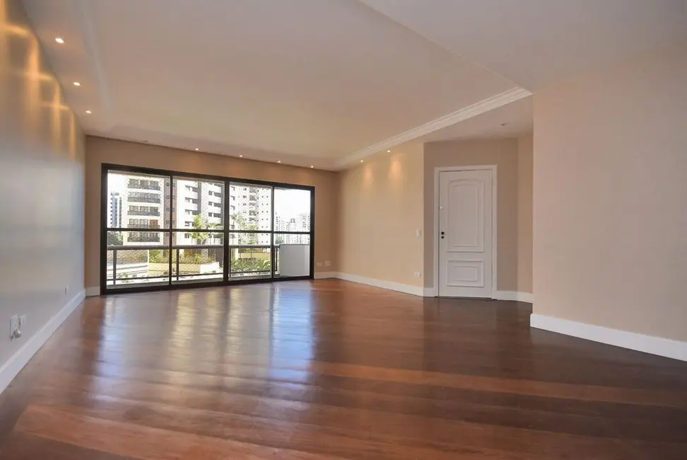 Foto 2 de Apartamento com 4 quartos à venda, 176m2 em Vila Suzana, São Paulo - SP