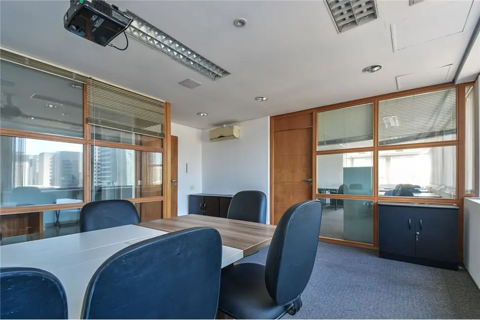 Sala Comercial à venda, 250m2 em Bela Vista, São Paulo - SP - imagem 6 Foto 6 de Sala Comercial à venda, 250m2 em Bela Vista, São Paulo - SP