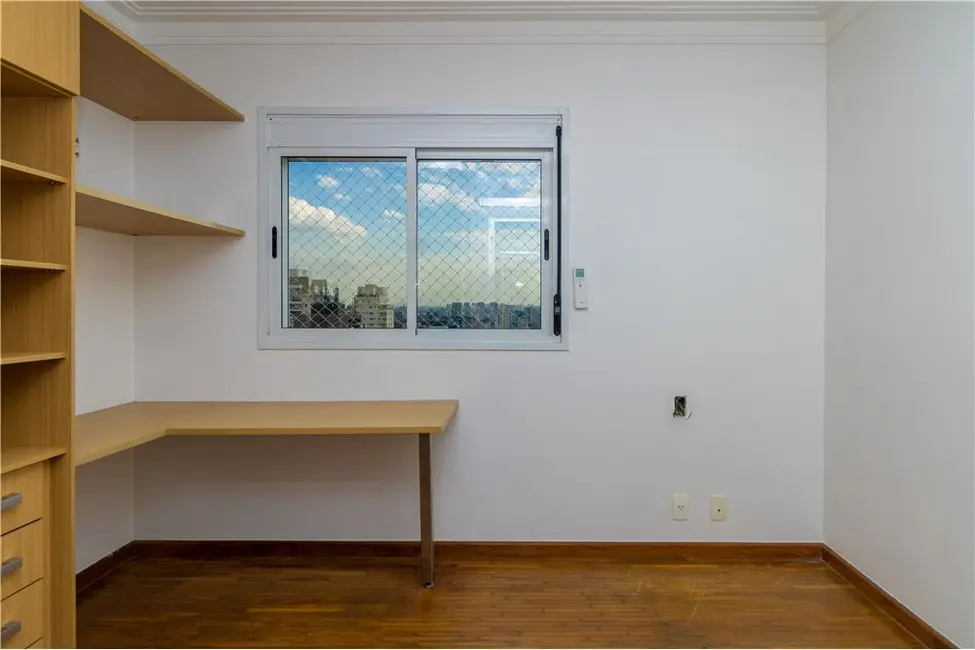 Apartamento com 3 quartos à venda, 170m2 em Vila Progredior, São Paulo - SP - imagem 3 Foto 3 de Apartamento com 3 quartos à venda, 170m2 em Vila Progredior, São Paulo - SP
