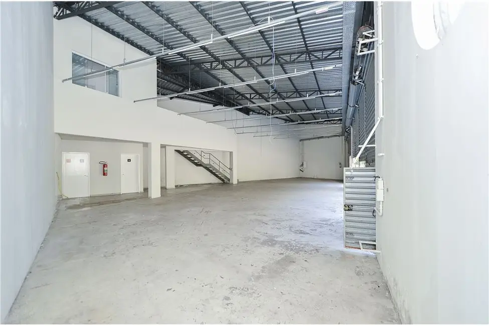 Foto 3 de Loja à venda, 274m2 em Vila Gilda, Santo Andre - SP