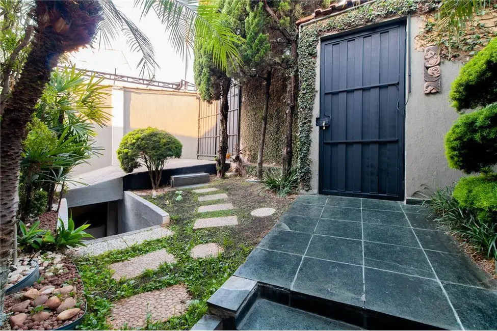 Casa com 5 quartos à venda, 300m2 em Vila Sônia, São Paulo - SP - imagem 3 Foto 3 de Casa com 5 quartos à venda, 300m2 em Vila Sônia, São Paulo - SP