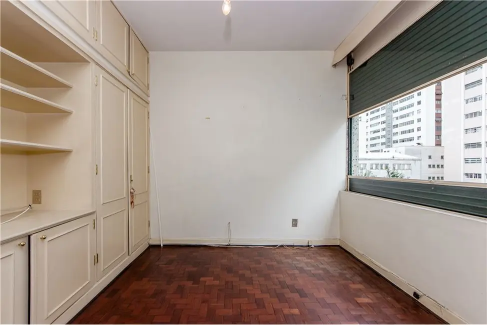 Apartamento com 3 quartos à venda, 178m2 em Higienópolis, São Paulo - SP - imagem 6 Foto 6 de Apartamento com 3 quartos à venda, 178m2 em Higienópolis, São Paulo - SP