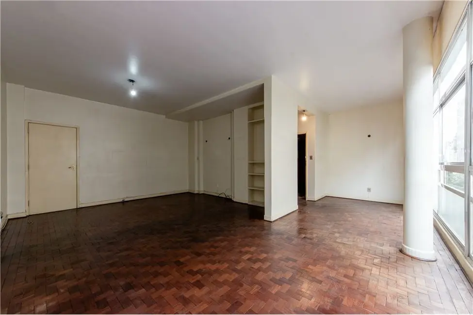 Apartamento com 3 quartos à venda, 178m2 em Higienópolis, São Paulo - SP - imagem 3 Foto 3 de Apartamento com 3 quartos à venda, 178m2 em Higienópolis, São Paulo - SP