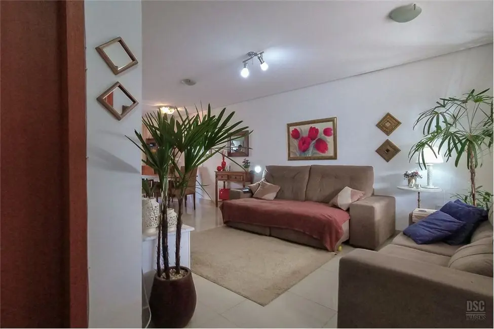 Foto 5 de Casa com 3 quartos à venda, 135m2 em Hípica, Porto Alegre - RS