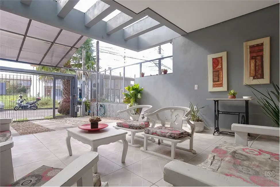 Foto 4 de Casa com 3 quartos à venda, 135m2 em Hípica, Porto Alegre - RS