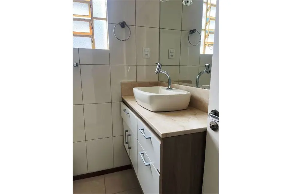 Apartamento com 2 quartos à venda, 65m2 em Praia de Belas, Porto Alegre - RS - imagem 7 Foto 7 de Apartamento com 2 quartos à venda, 65m2 em Praia de Belas, Porto Alegre - RS