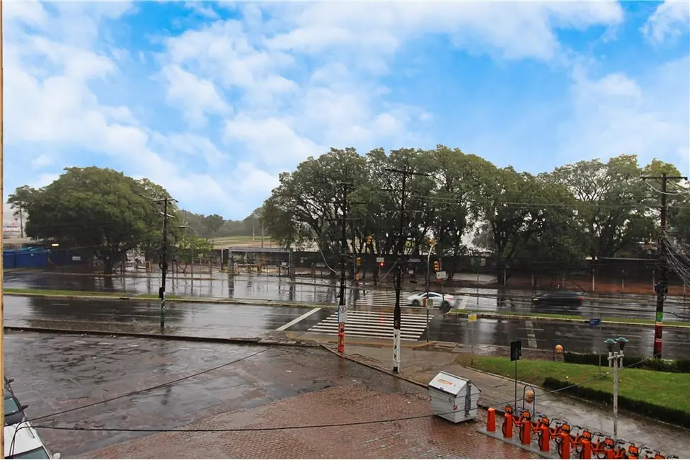 Apartamento com 1 quarto à venda, 54m2 em Centro Histórico, Porto Alegre - RS - imagem 7 Foto 7 de Apartamento com 1 quarto à venda, 54m2 em Centro Histórico, Porto Alegre - RS