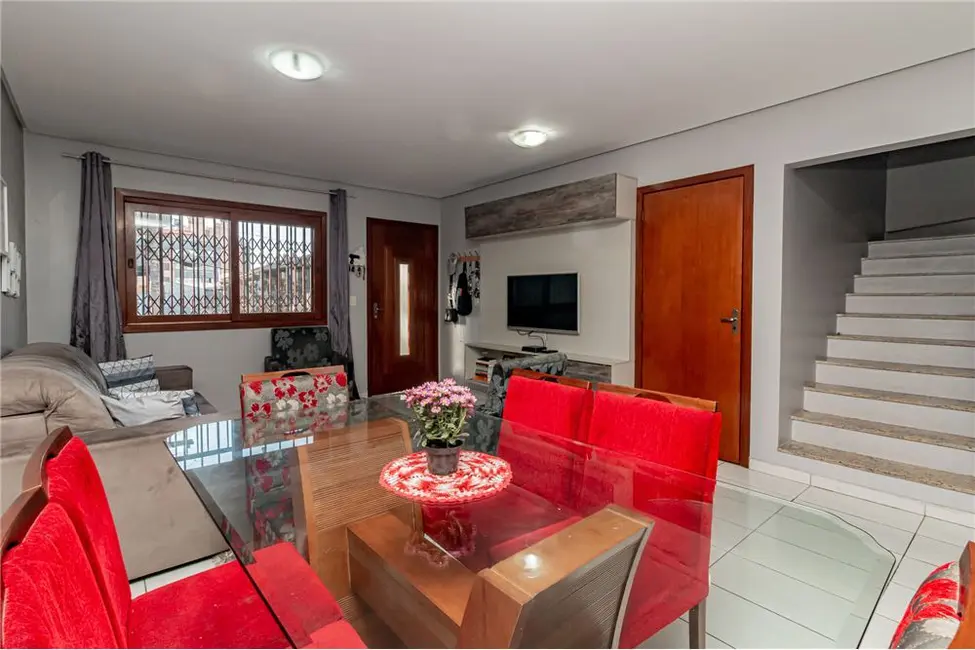 Casa à venda, 161m2 em Jardim Lindóia, Porto Alegre - RS - imagem 4 Foto 4 de Casa à venda, 161m2 em Jardim Lindóia, Porto Alegre - RS