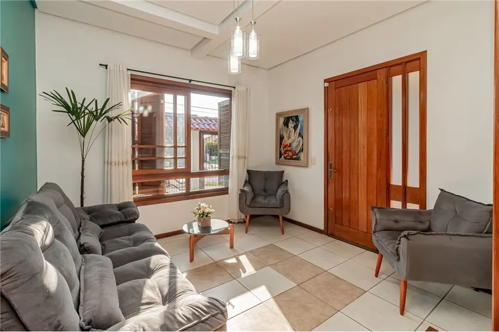 Casa com 4 quartos à venda, 292m2 em Sarandi, Porto Alegre - RS - imagem 6 Foto 6 de Casa com 4 quartos à venda, 292m2 em Sarandi, Porto Alegre - RS