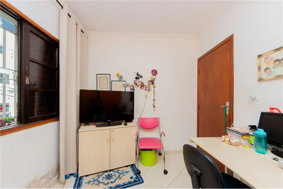 Foto 6 de Casa com 6 quartos à venda, 450m2 em Vila Pierina, São Paulo - SP