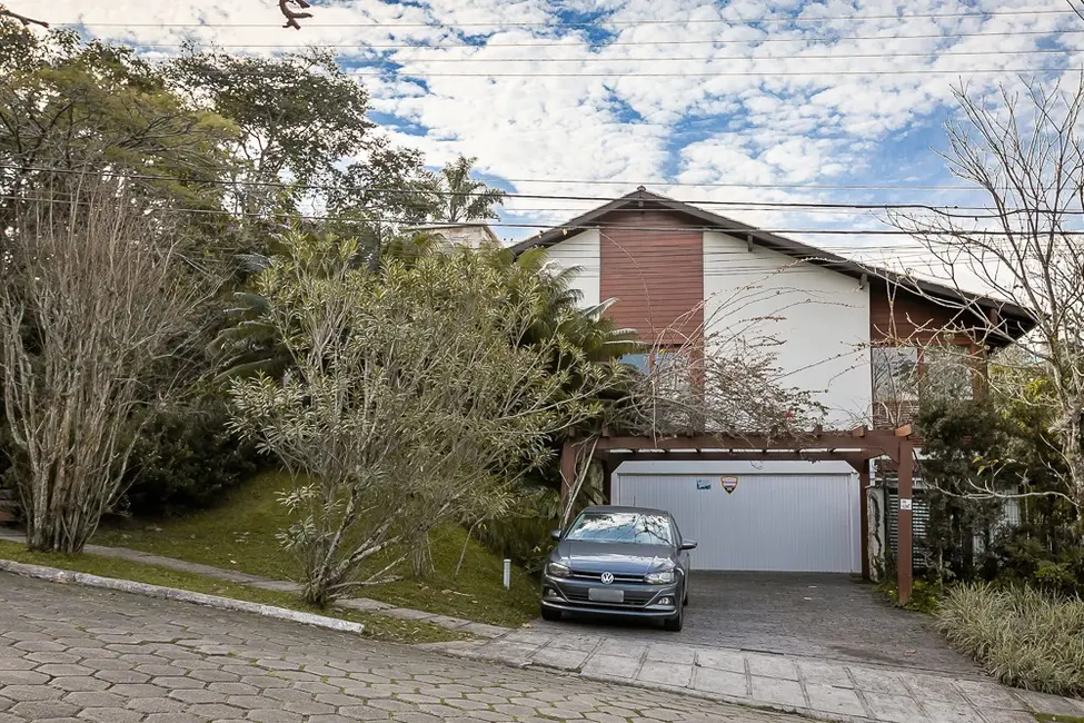 Foto 2 de Casa de Condomínio com 4 quartos à venda, 400m2 em Carvoeira, Florianopolis - SC