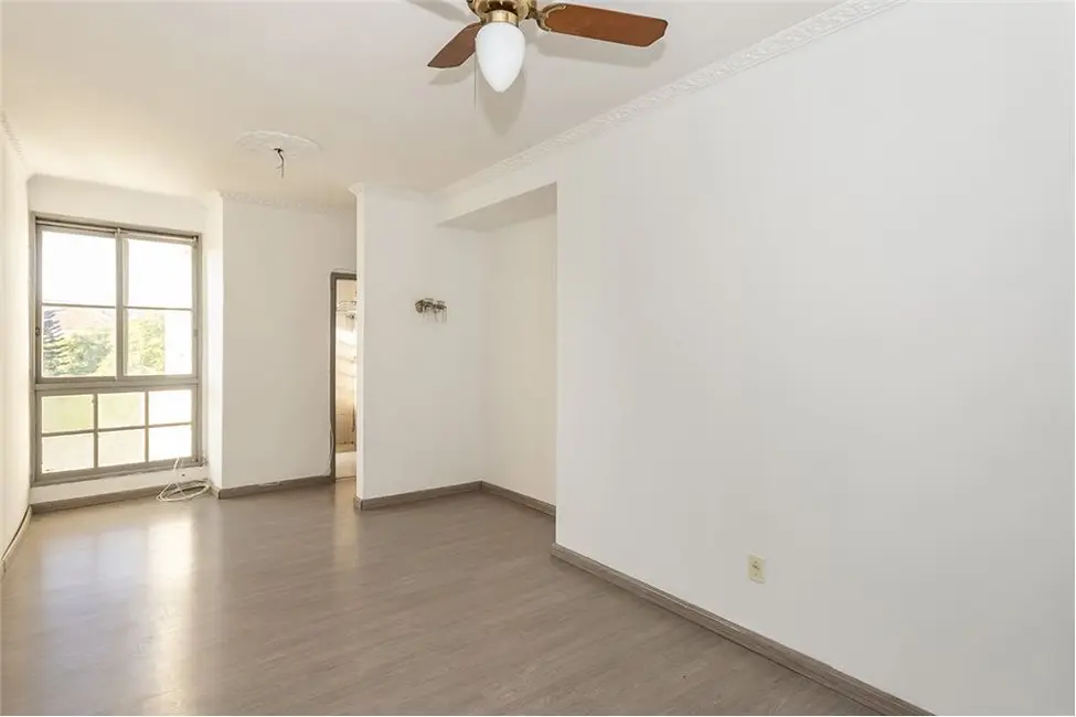 Apartamento com 3 quartos à venda, 96m2 em Farroupilha, Porto Alegre - RS - imagem 3 Foto 3 de Apartamento com 3 quartos à venda, 96m2 em Farroupilha, Porto Alegre - RS