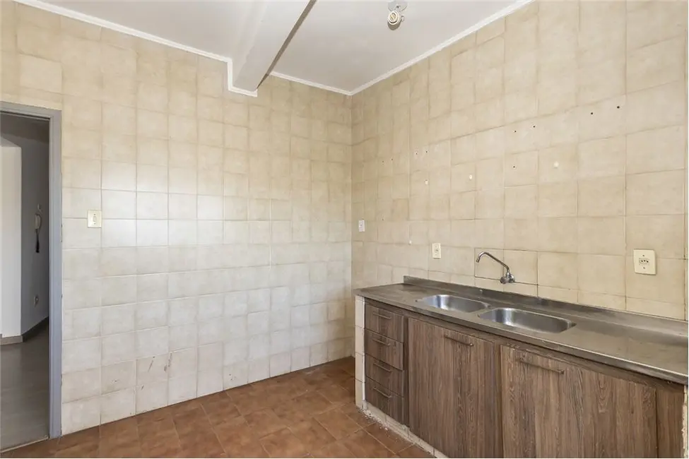 Apartamento com 3 quartos à venda, 96m2 em Farroupilha, Porto Alegre - RS - imagem 5 Foto 5 de Apartamento com 3 quartos à venda, 96m2 em Farroupilha, Porto Alegre - RS