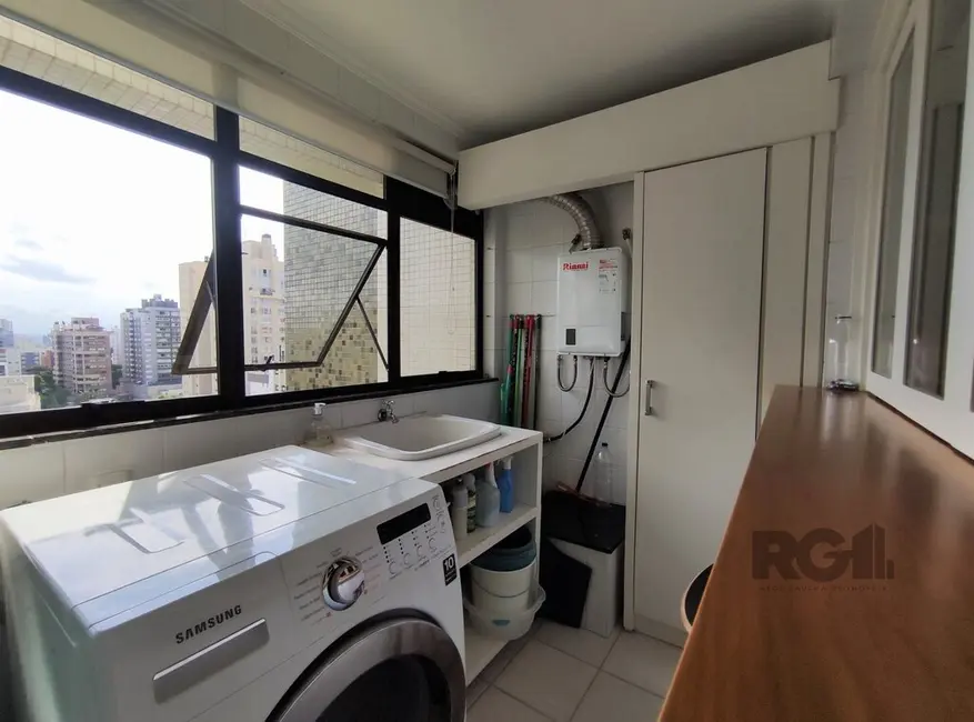 Foto 42 de Apartamento com 3 quartos à venda, 190m2 em Auxiliadora, Porto Alegre - RS