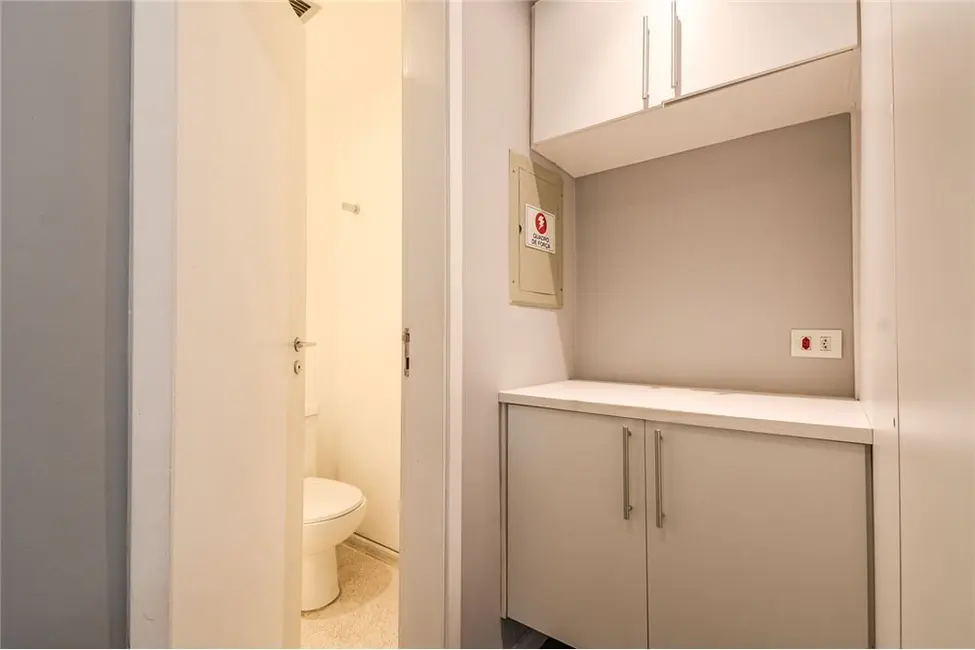 Sala Comercial à venda, 60m2 em Pinheiros, São Paulo - SP - imagem 7 Foto 7 de Sala Comercial à venda, 60m2 em Pinheiros, São Paulo - SP