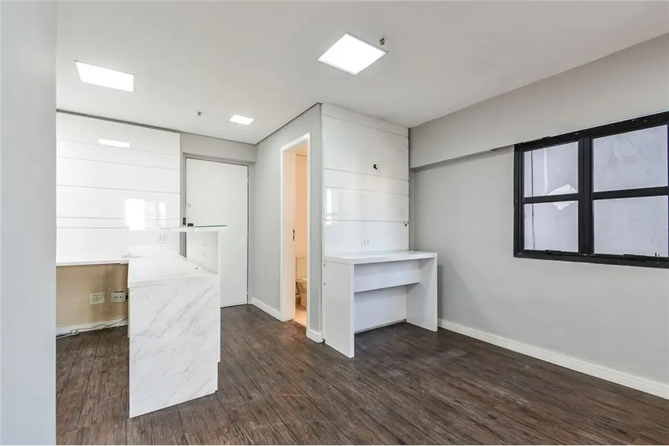 Sala Comercial à venda, 60m2 em Pinheiros, São Paulo - SP - imagem 3 Foto 3 de Sala Comercial à venda, 60m2 em Pinheiros, São Paulo - SP