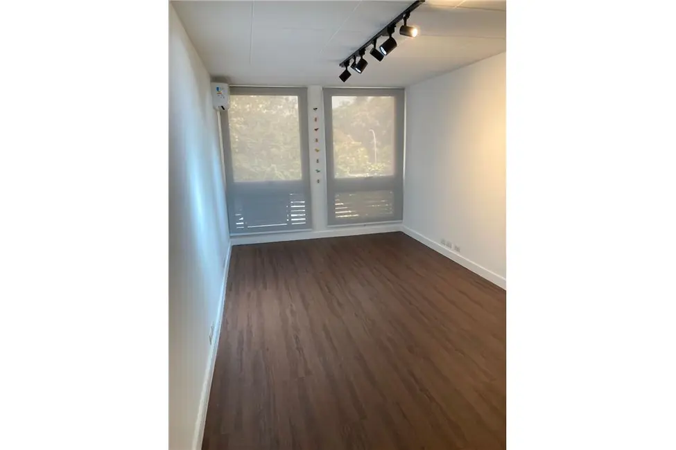 Foto 3 de Sala Comercial à venda, 22m2 em Jardim Paulistano, São Paulo - SP