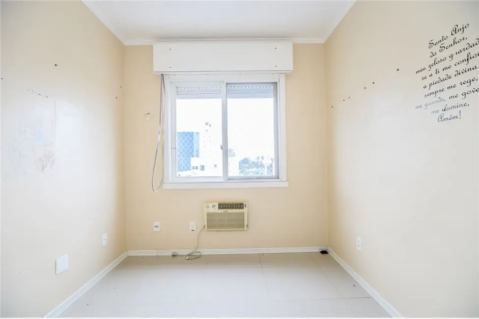 Apartamento com 3 quartos à venda, 72m2 em Jardim Europa, Porto Alegre - RS - imagem 9 Foto 9 de Apartamento com 3 quartos à venda, 72m2 em Jardim Europa, Porto Alegre - RS