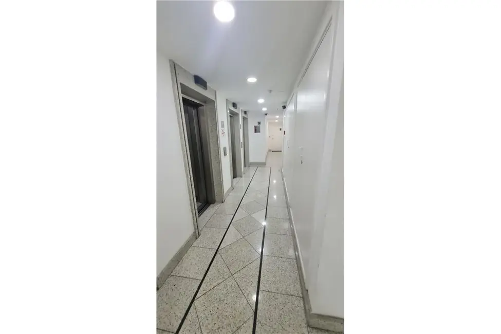 Foto 34 de Sala Comercial à venda, 28m2 em Vila Olímpia, São Paulo - SP