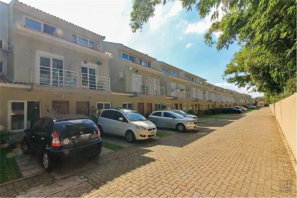Foto 1 de Casa de Condomínio com 3 quartos à venda, 112m2 em Hípica, Porto Alegre - RS