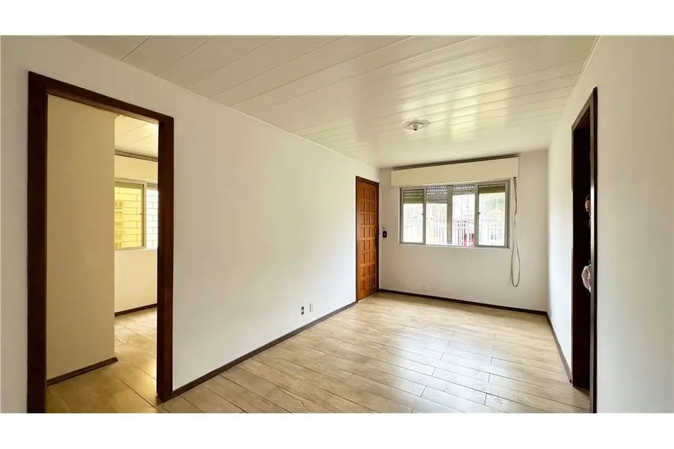 Foto 2 de Casa com 3 quartos à venda, 89m2 em Partenon, Porto Alegre - RS