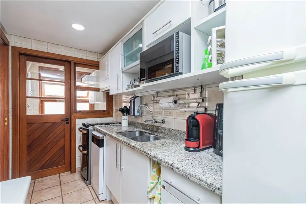 Foto 8 de Apartamento com 2 quartos à venda, 92m2 em Vila Jardim, Porto Alegre - RS