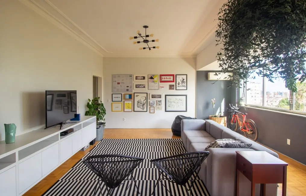 Foto 3 de Apartamento com 3 quartos à venda, 204m2 em Independência, Porto Alegre - RS