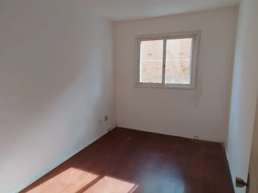 Foto 4 de Apartamento com 2 quartos à venda, 63m2 em Floresta, Porto Alegre - RS