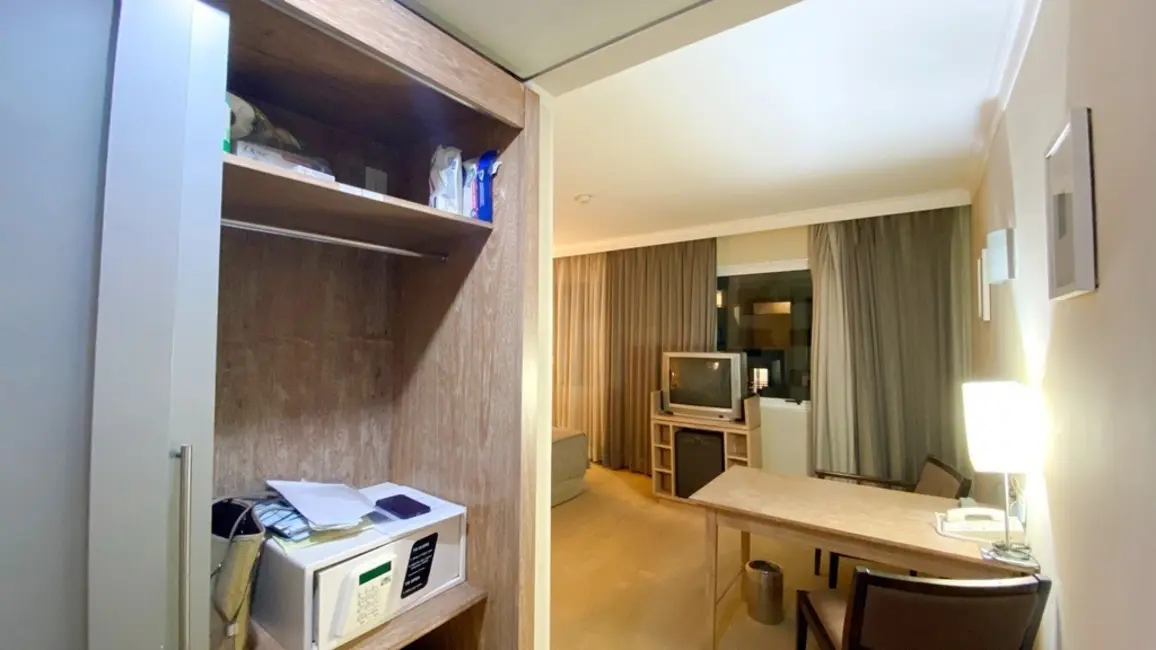 Foto 3 de Apartamento com 1 quarto à venda, 30m2 em Cidade Monções, São Paulo - SP