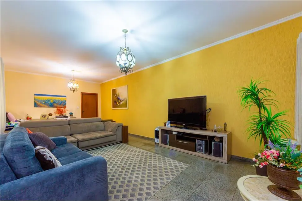 Foto 2 de Casa com 3 quartos à venda, 211m2 em Vila Ema, São Paulo - SP