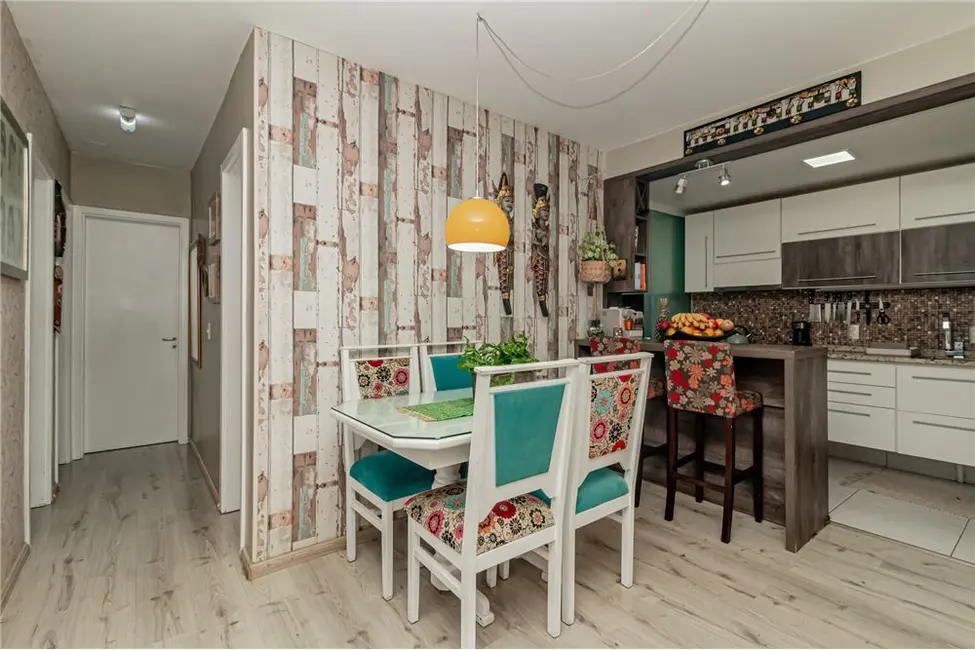 Foto 5 de Apartamento à venda, 68m2 em Jardim Carvalho, Porto Alegre - RS