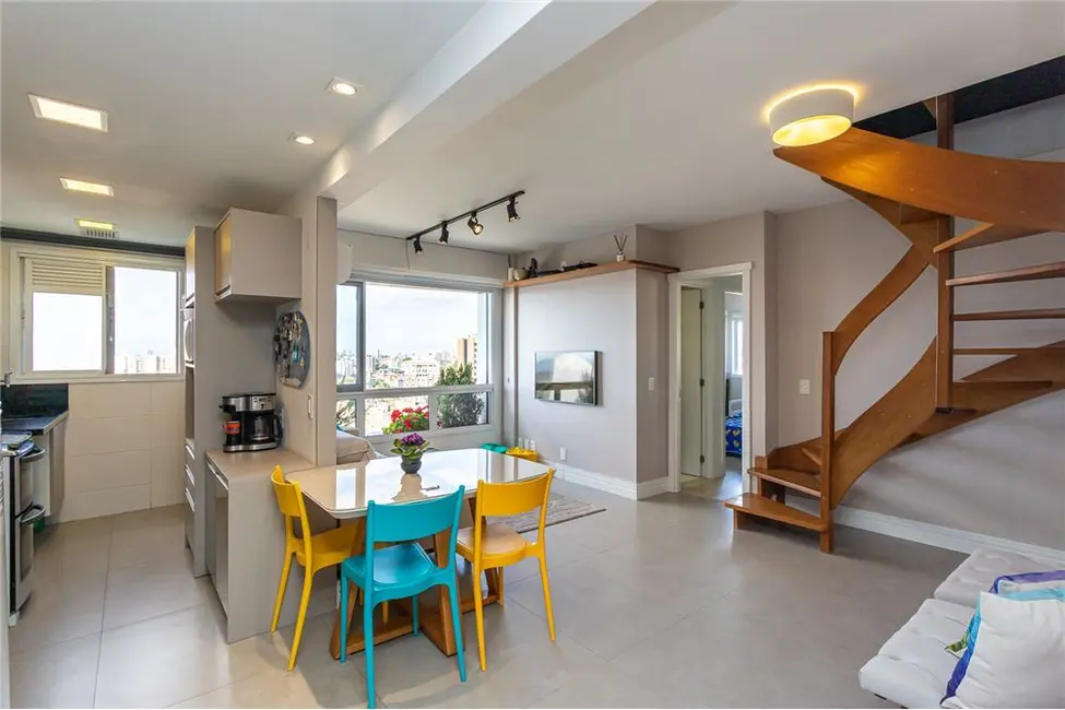 Foto 2 de Cobertura com 2 quartos à venda, 144m2 em Boa Vista, Porto Alegre - RS