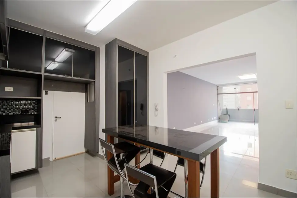 Foto 2 de Apartamento com 2 quartos à venda, 156m2 em Cerqueira César, São Paulo - SP