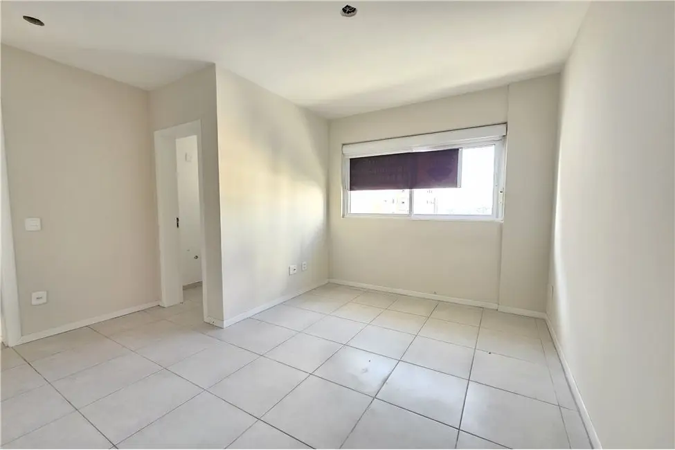 Apartamento com 3 quartos à venda, 104m2 em Pagani, Palhoca - SC - imagem 6 Foto 6 de Apartamento com 3 quartos à venda, 104m2 em Pagani, Palhoca - SC