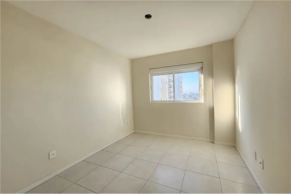 Apartamento com 3 quartos à venda, 104m2 em Pagani, Palhoca - SC - imagem 7 Foto 7 de Apartamento com 3 quartos à venda, 104m2 em Pagani, Palhoca - SC