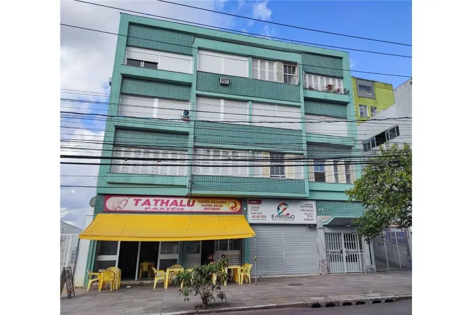 Foto 1 de Apartamento com 2 quartos à venda, 68m2 em Floresta, Porto Alegre - RS